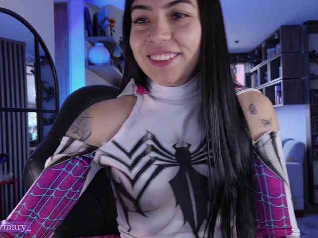 SaraaDesire webcam