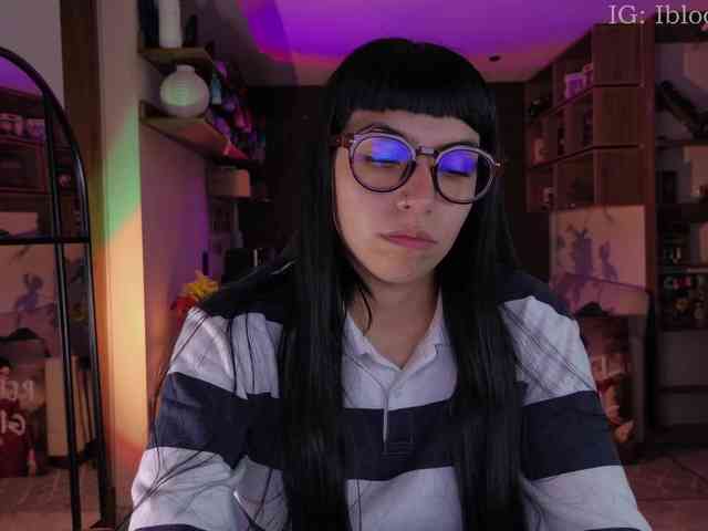 Modella: SaraaDesire