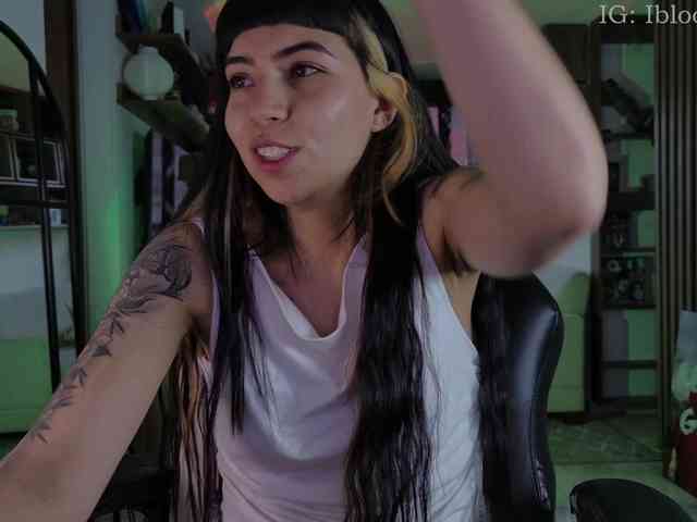 Modella: SaraaDesire