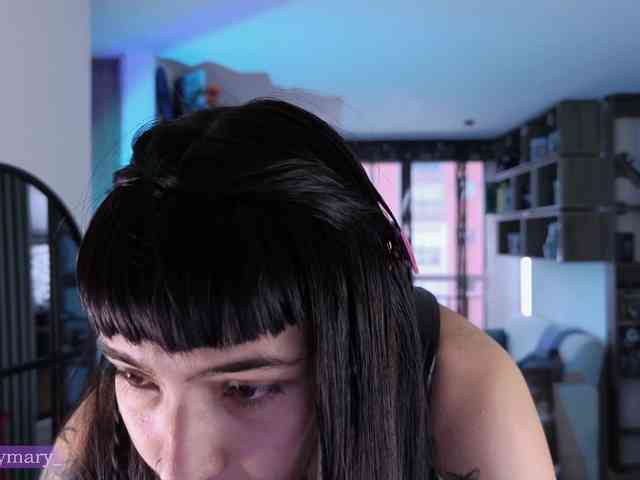 Modella: SaraaDesire