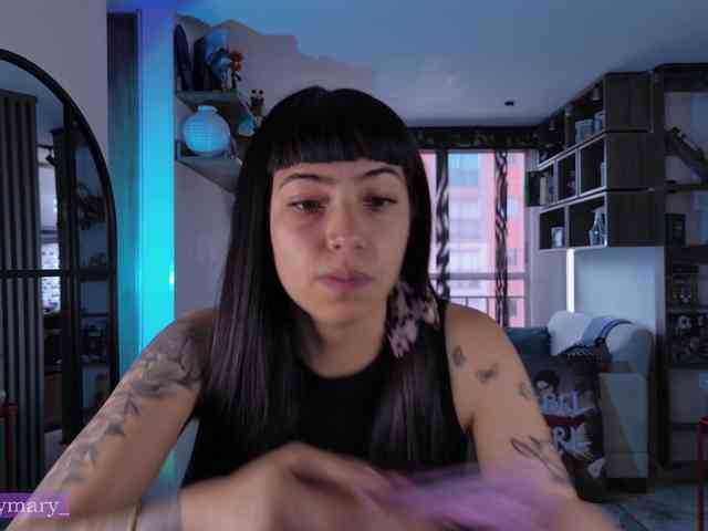 SaraaDesire webcam