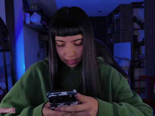 Modella: SaraaDesire
