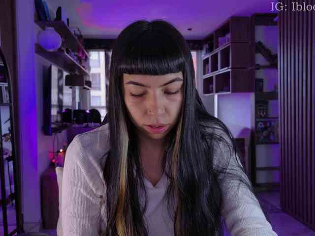 SaraaDesire webcam