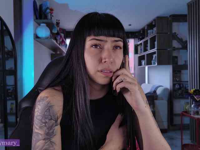 Modella: SaraaDesire