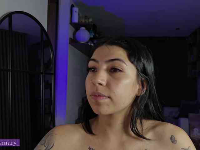 SaraaDesire webcam
