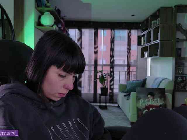 Modella: SaraaDesire
