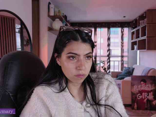 SaraaDesire webcam