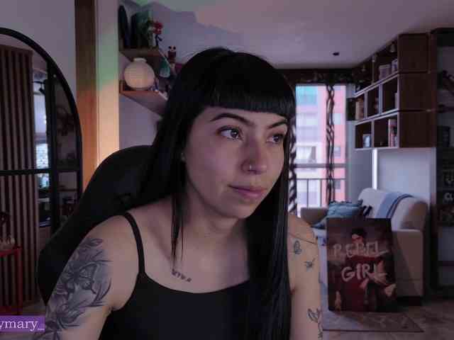 SaraaDesire webcam
