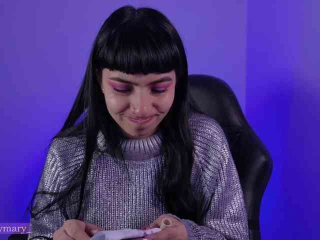 Modella: SaraaDesire