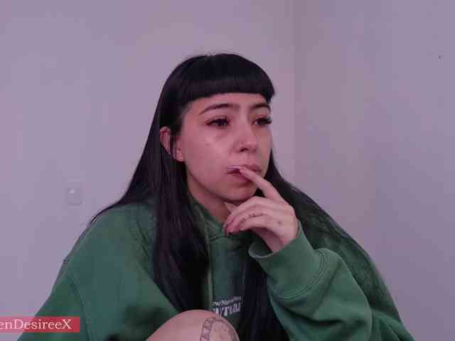 Modella: SaraaDesire