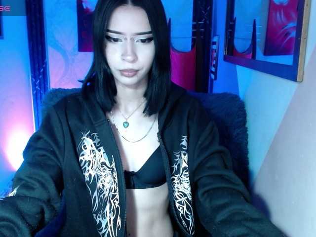 luuciaa-Moor live cam on BongaCams
