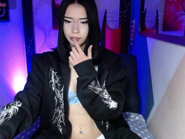 luuciaa-Moor live cam on BongaCams