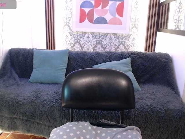 luuciaa-Moor live cam on BongaCams