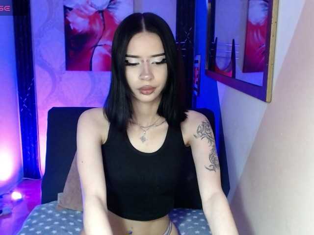 luuciaa-Moor live cam on BongaCams