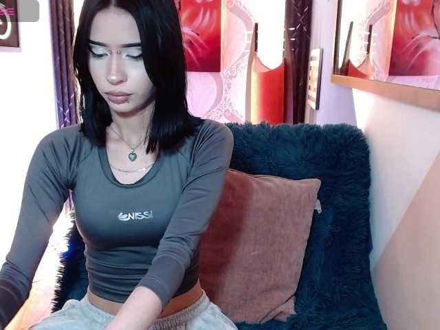 luuciaa-Moor live cam on BongaCams