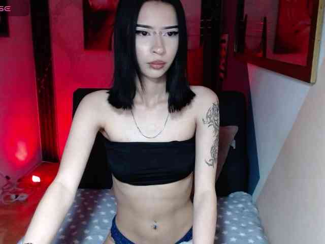 luuciaa-Moor webcam