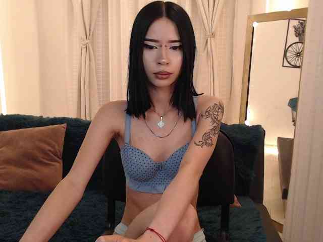 luuciaa-Moor webcam