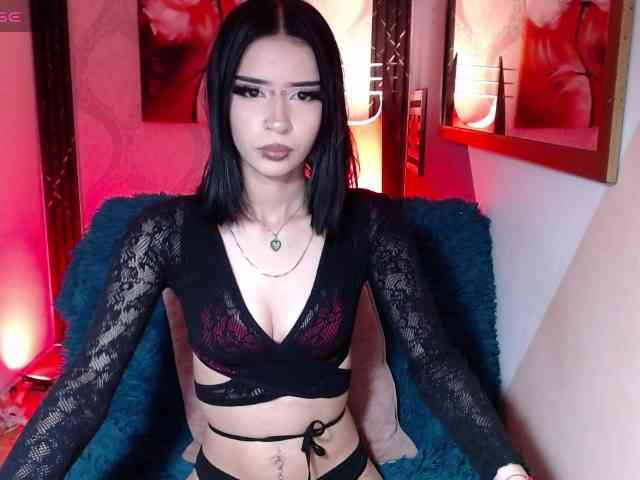 luuciaa-Moor webcam