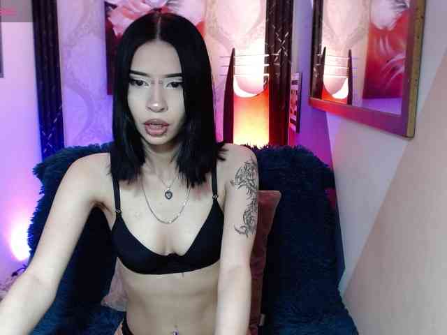luuciaa-Moor webcam