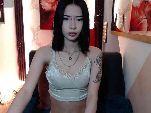 luuciaa-Moor webcam