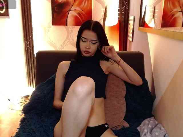 luuciaa-Moor webcam