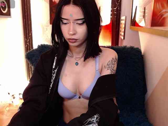 luuciaa-Moor webcam