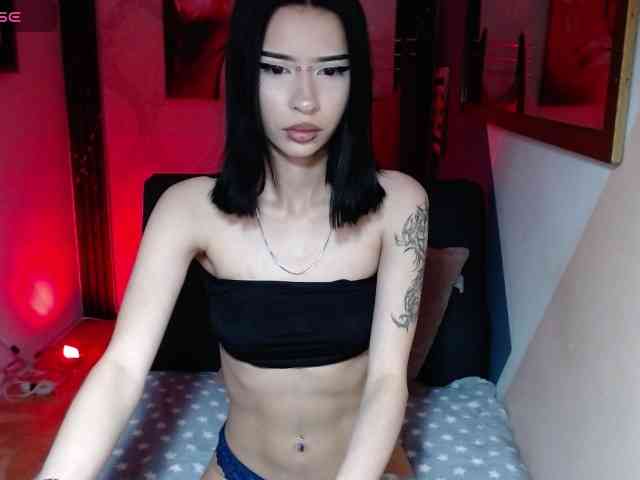luuciaa-Moor webcam