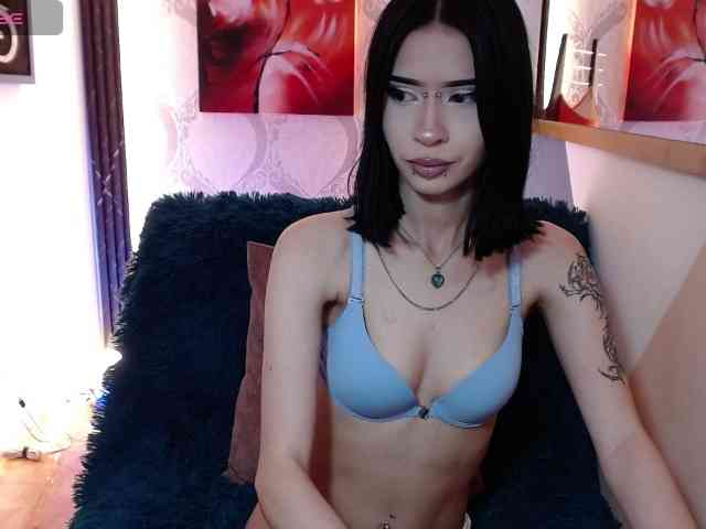 luuciaa-Moor webcam