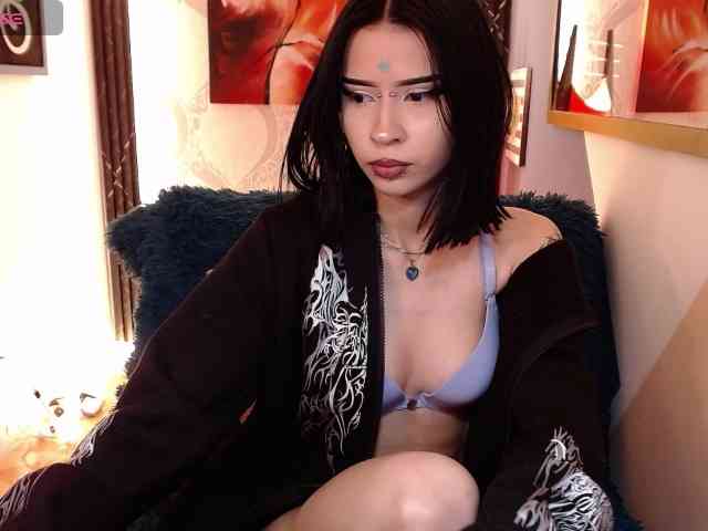 Model: luuciaa-Moor