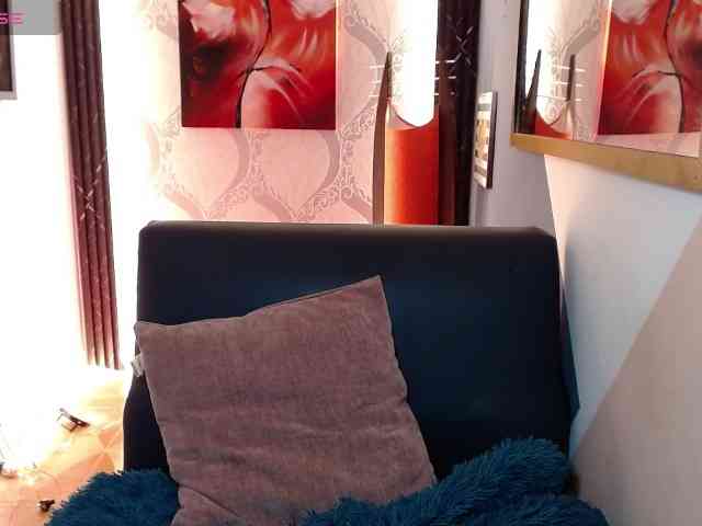 luuciaa-Moor webcam