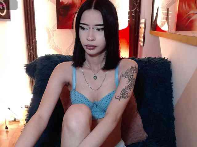 luuciaa-Moor webcam