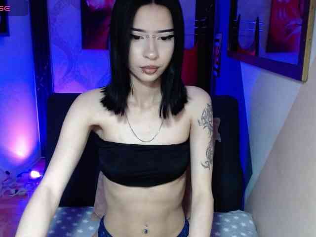 luuciaa-Moor webcam