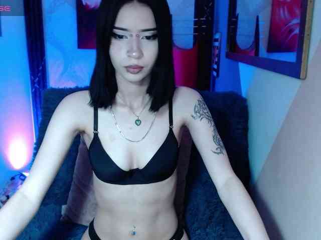 luuciaa-Moor webcam