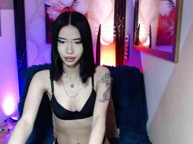 luuciaa-Moor webcam