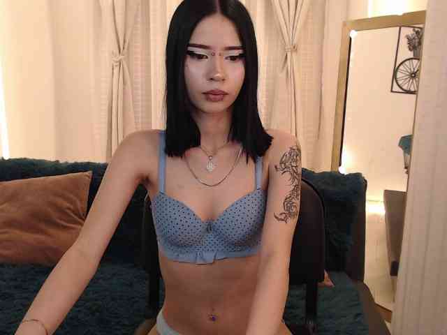 luuciaa-Moor webcam