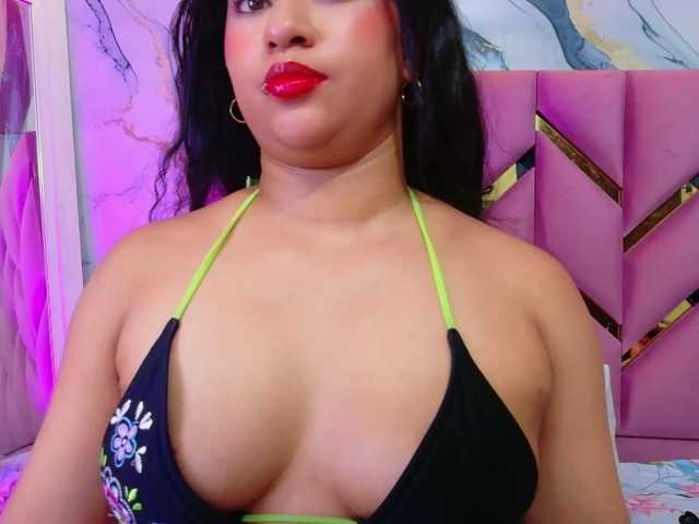 softlatina live cam preview