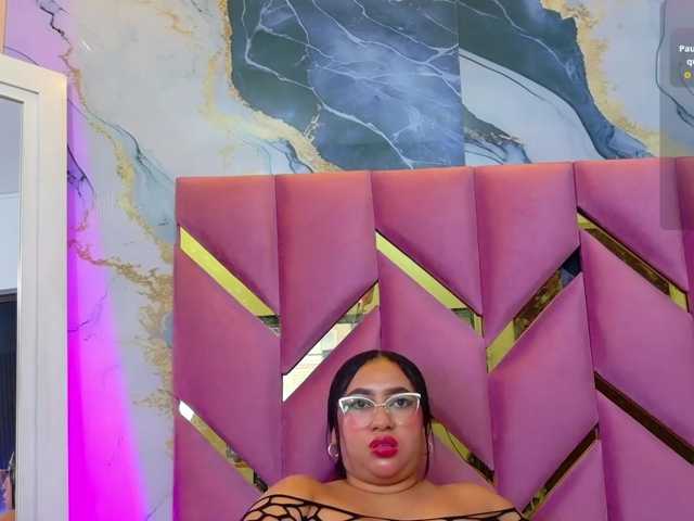 softlatina, en directo ahora en BongaCams