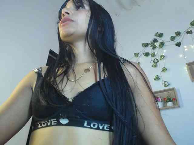 kathalina28 Live Webcam on BongaCams