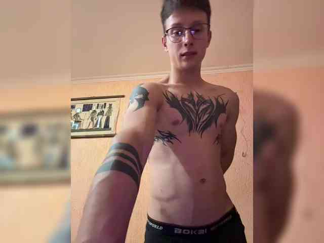 AdamEbert Live Webcam on BongaCams