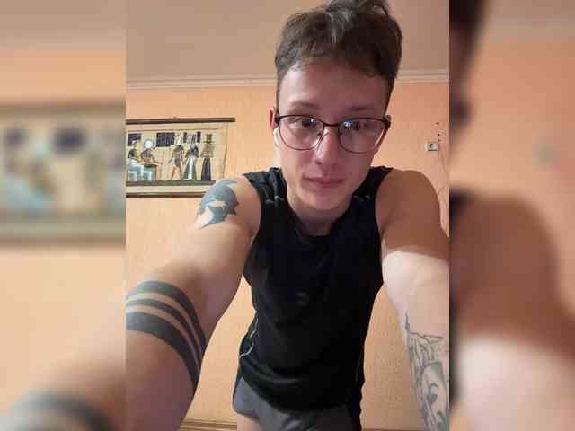 AdamEbert Sex Cam Show