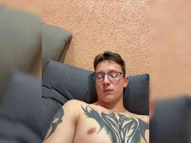 AdamEbert Sex Cam Show
