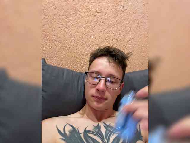 AdamEbert Sex Cam Show