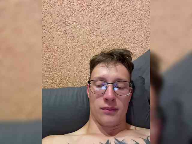 AdamEbert Sex Cam Show