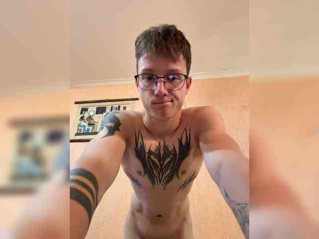 Adamebert Bongacams live cam