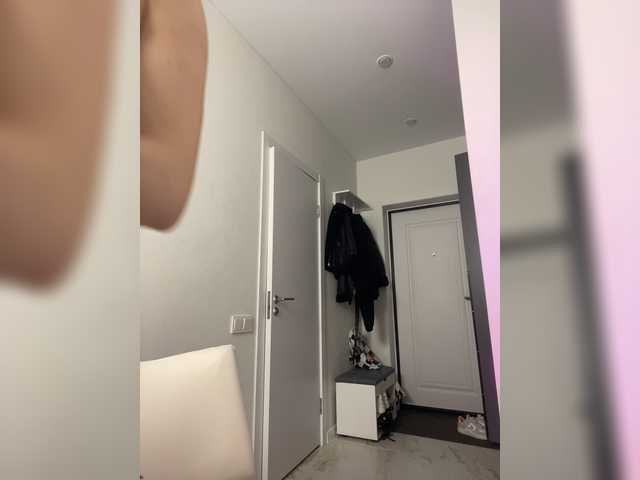 Sofa-crysta live cam on BongaCams