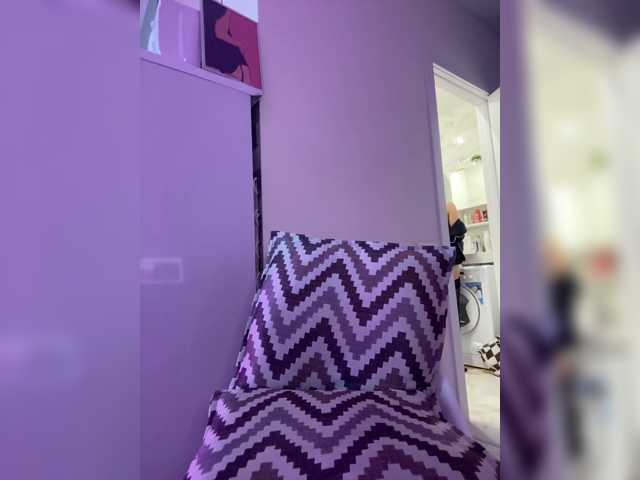 Sofa-crysta live cam on BongaCams