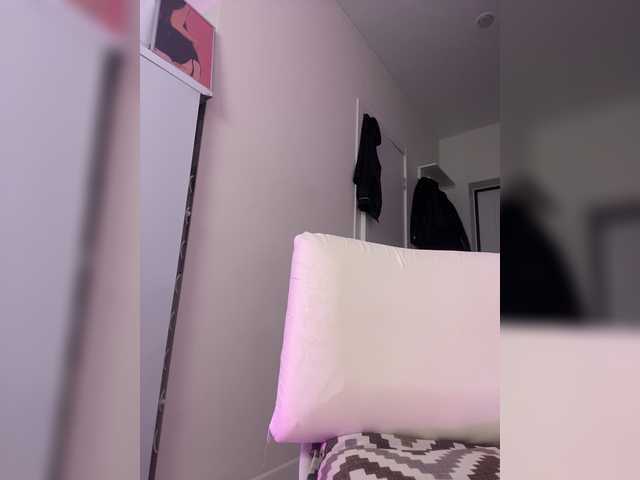 Sofa-crysta live cam on BongaCams