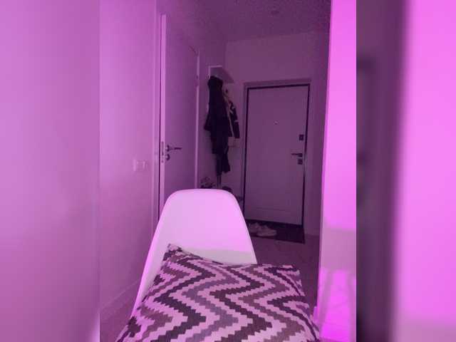 Sofa-crysta live cam on BongaCams
