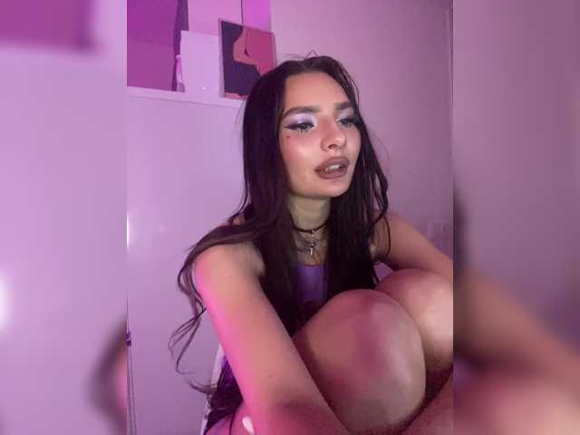 Sofa-crysta live cam on BongaCams