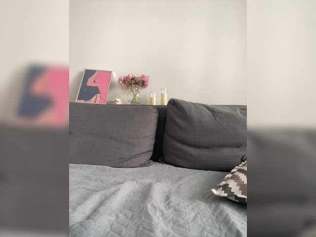 Sofa-crysta live cam on BongaCams